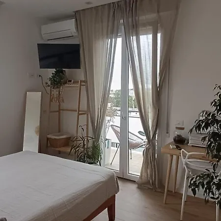 Keizna 3* Τσεζένα